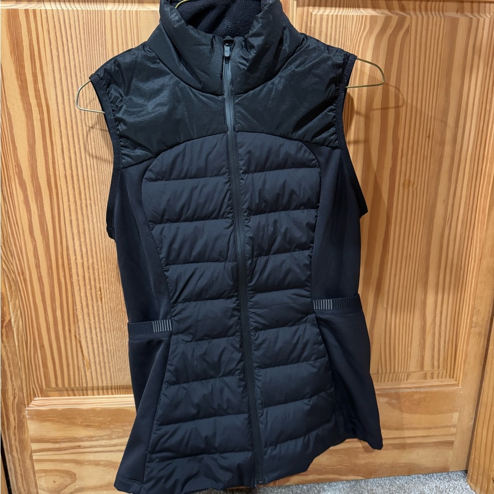Women's Black Puffer Vest